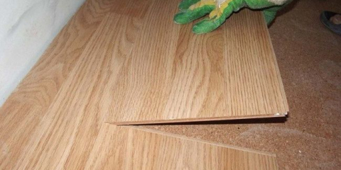 Jak položit laminátové podlahy v bytě